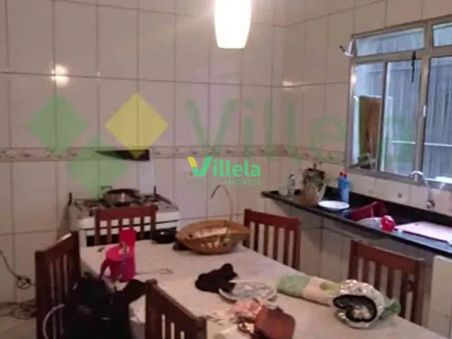 Casa 2 quartos e 1 banheiro, à venda, no bairro Jardim Pinheirinho em Itaquaquecetuba