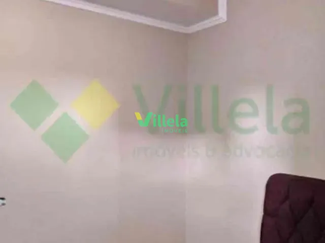 Casa 2 quartos e 1 banheiro, à venda, no bairro Jardim Pinheirinho em Itaquaquecetuba