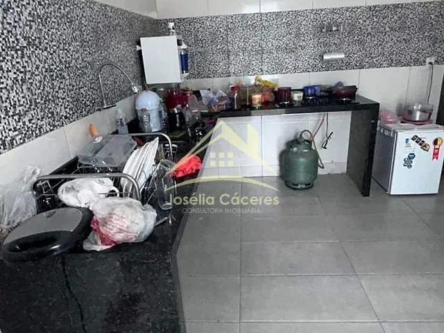 Casa 2 quartos e 2 banheiros, à venda, no bairro Doutor Fábio Leite II em Cuiabá