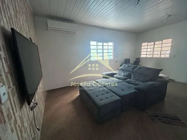 Casa 2 quartos e 2 banheiros, à venda, no bairro Doutor Fábio Leite II em Cuiabá