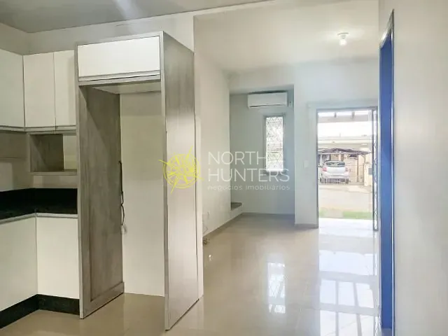 Casa com 88m² 3 quartos e 3 banheiros, à venda, no bairro Boa Vista em Joinville