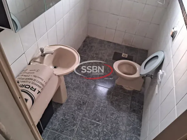 Casa 2 quartos e 1 banheiro, para alugar, no bairro Parque Residencial Francisco Lopes Iglesia em Nova Odessa