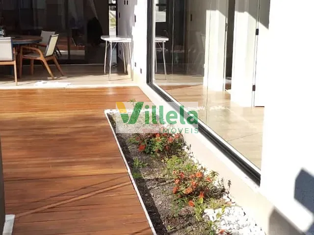 Casa com 623m² 4 quartos e 3 banheiros, à venda, no bairro Vila Áurea em Poá