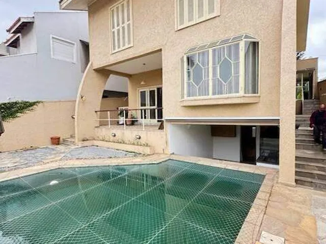 Casa com 360m² 5 quartos e 7 banheiros, à venda ou para alugar, no bairro Alphaville em Santana de Parnaíba