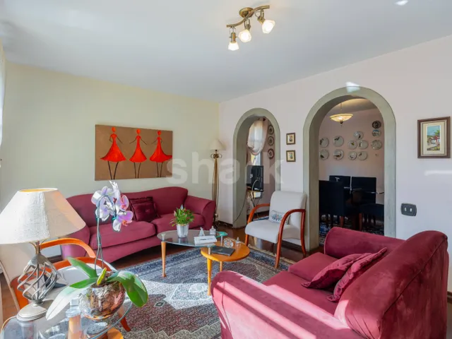 Casa com 303m² 4 quartos e 4 banheiros, à venda, no bairro Alphaville em Santana de Parnaíba