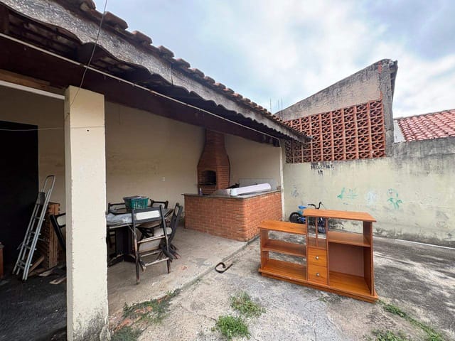 Casa com 250m² 2 quartos e 1 banheiro, à venda, no bairro Conjunto Habitacional Parque Itajaí em Campinas