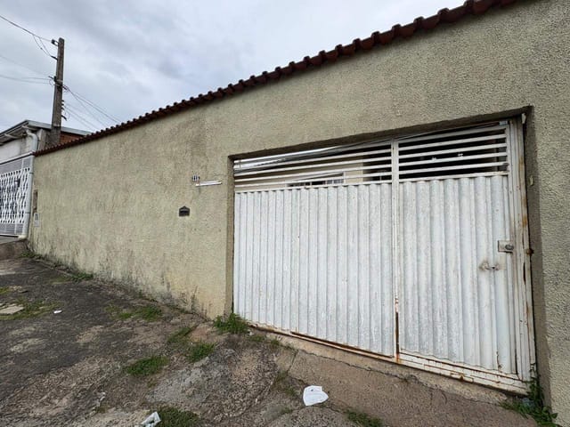 Casa com 250m² 2 quartos e 1 banheiro, à venda, no bairro Conjunto Habitacional Parque Itajaí em Campinas