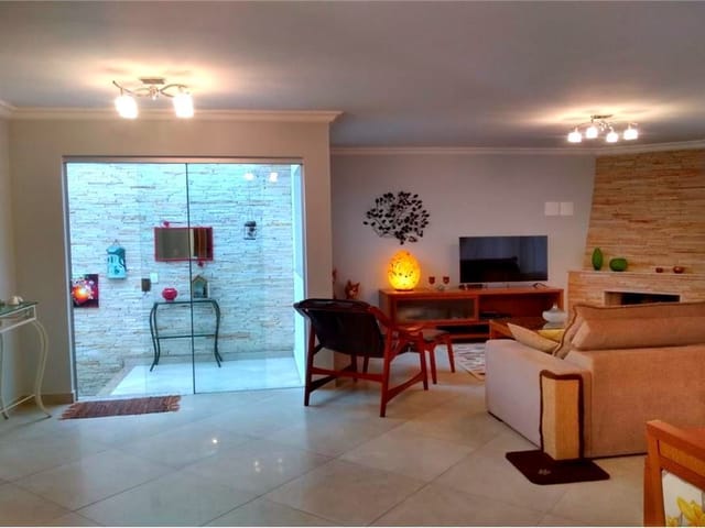 Foto do Casa - Casa à venda 4 Quartos, 3 Vagas, 238M², Itaquera, São Paulo - SP | Lares e Andares Imóveis