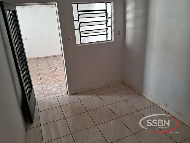 Casa 1 quarto e 1 banheiro, para alugar, no bairro Jardim Santa Rosa em Nova Odessa