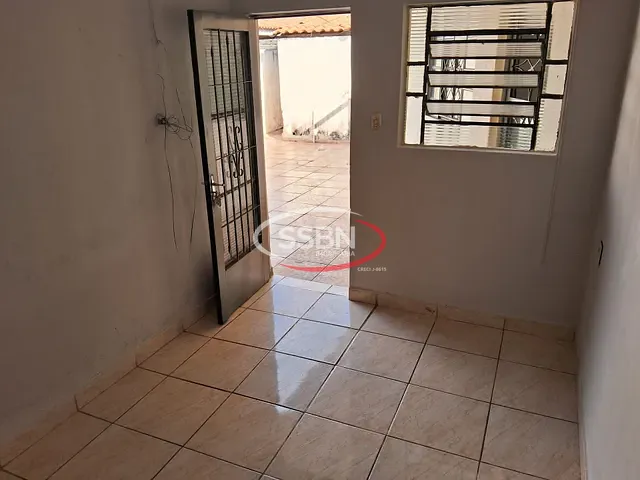 Casa 1 quarto e 1 banheiro, para alugar, no bairro Jardim Santa Rosa em Nova Odessa