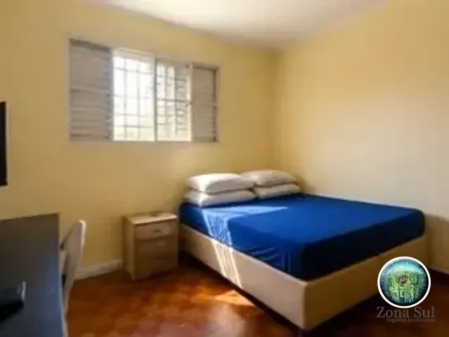 Casa com 300m² 2 quartos e 1 banheiro, à venda, no bairro Parque Jataí em Votorantim