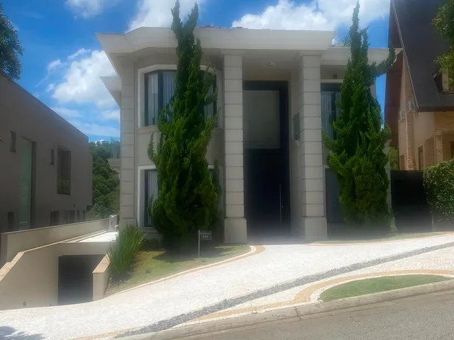 Casa com 550m² 4 quartos e 7 banheiros, à venda ou para alugar, no bairro Alphaville em Santana de Parnaíba