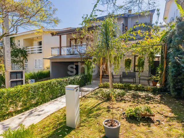 Casa com 360m² 3 quartos e 5 banheiros, à venda, no bairro Alphaville em Santana de Parnaíba