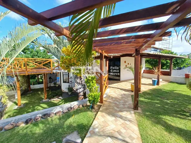 Casa 3 quartos e 2 banheiros, à venda ou para alugar, no bairro Portão em Lauro de Freitas