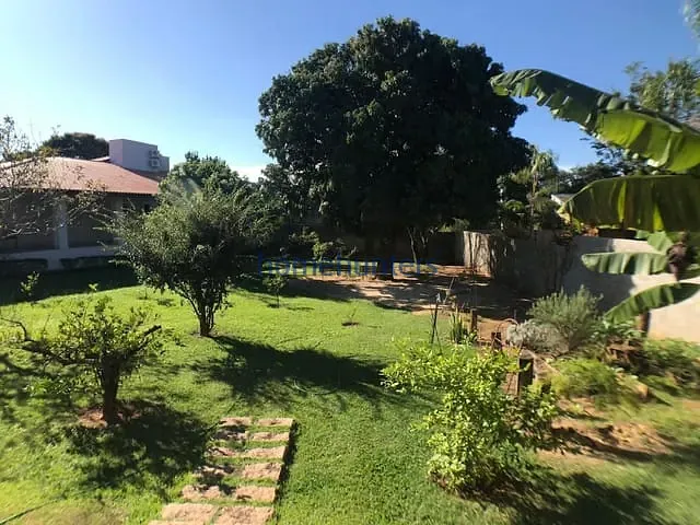 Casa com 2500m² 4 quartos e 7 banheiros, à venda, no bairro Parque Xangrilá em Campinas