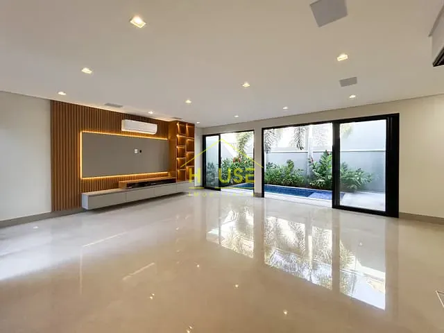 Casa com 420m² 4 quartos e 6 banheiros, à venda, no bairro Residencial Marcia em São José do Rio Preto