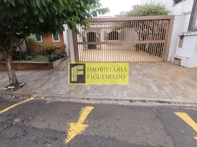 Casa com 300m² 4 quartos e 3 banheiros, para alugar, no bairro Jardim Alvorada em São José do Rio Preto