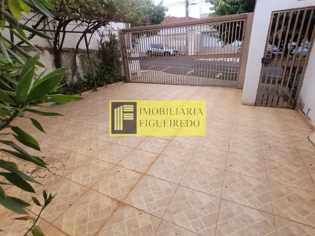 Casa com 300m² 4 quartos e 3 banheiros, para alugar, no bairro Jardim Alvorada em São José do Rio Preto