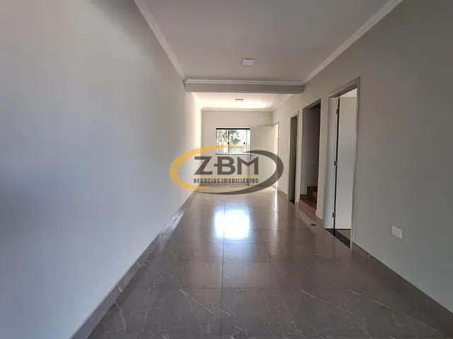 Casa com 180m² 3 quartos e 2 banheiros, à venda, no bairro Pacaembu em Londrina