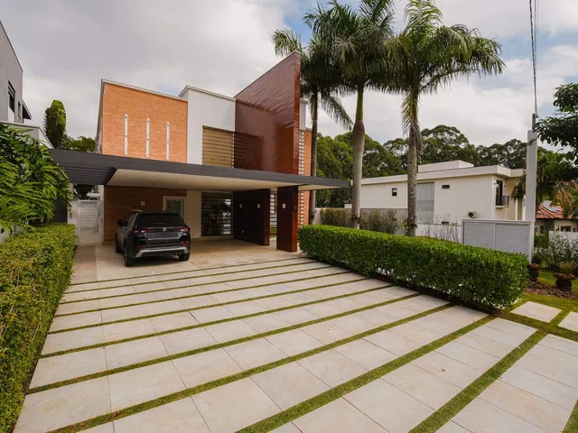 Casa com 480m² 4 quartos e 7 banheiros, à venda, no bairro Paiol Velho em Santana de Parnaíba