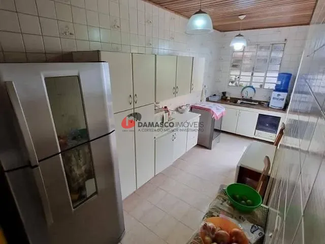 Casa com 300m² 2 quartos e 1 banheiro, à venda, no bairro Vila Alpina em São Paulo