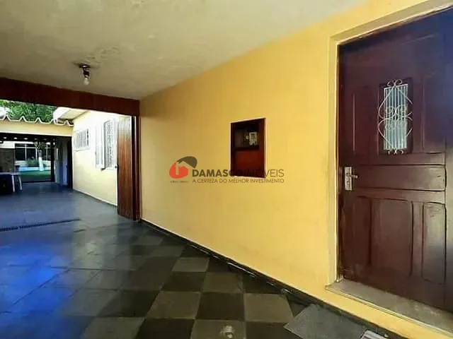 Casa com 189m² 3 quartos e 2 banheiros, à venda, no bairro Vila Caminho do Mar em São Bernardo do Campo