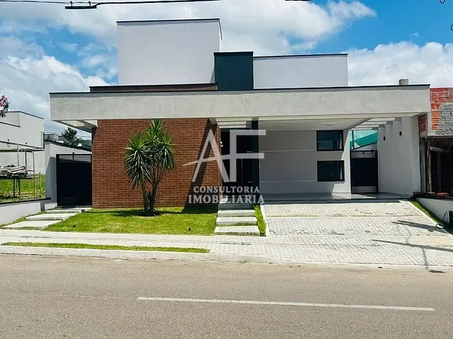 Casa com 300m² 2 quartos e 3 banheiros, à venda, no bairro Condomínio Terras do Vale em Caçapava