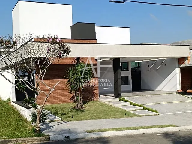Casa com 300m² 2 quartos e 3 banheiros, à venda, no bairro Condomínio Terras do Vale em Caçapava
