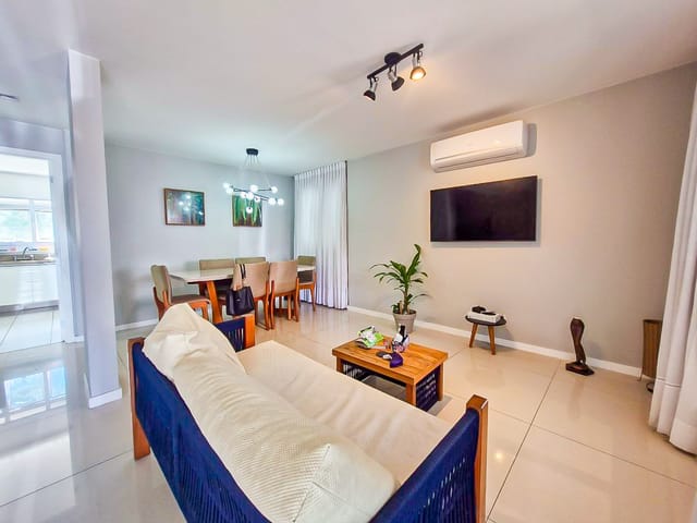 Casa 3 quartos e 6 banheiros, à venda, no bairro Recreio dos Bandeirantes em Rio de Janeiro