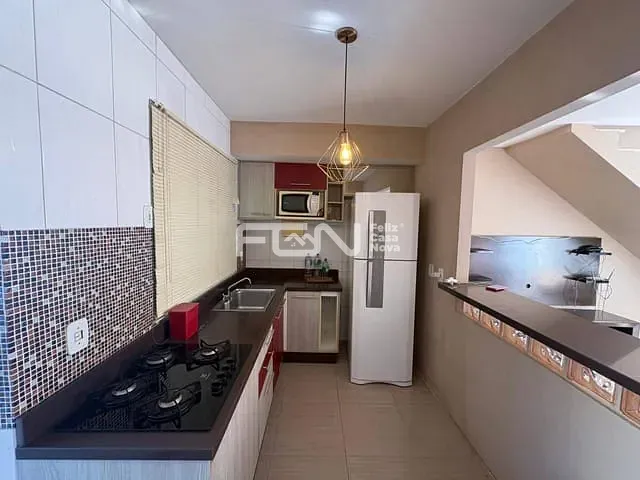 Casa 2 quartos e 1 banheiro, para alugar, no bairro Parque Nascente do Rio Capivara em Camaçari
