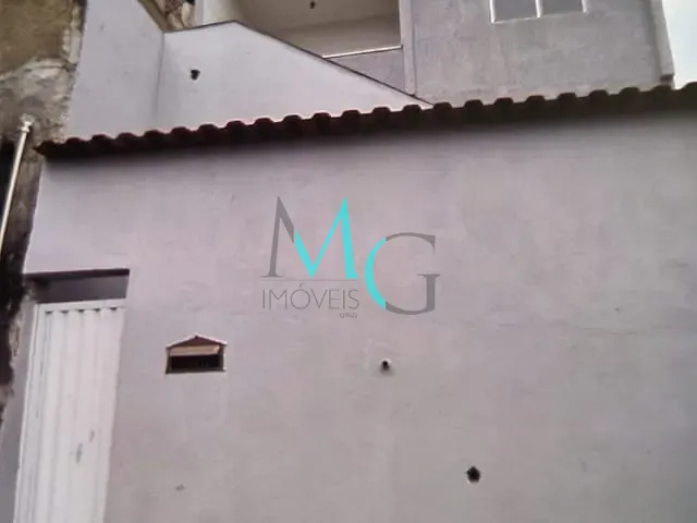 Casa 2 quartos e 1 banheiro, à venda ou para alugar, no bairro Paciência em Rio de Janeiro