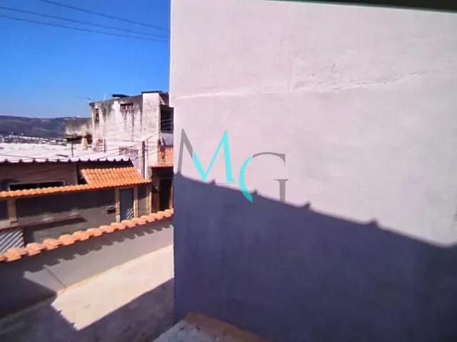 Casa 2 quartos e 1 banheiro, à venda ou para alugar, no bairro Paciência em Rio de Janeiro