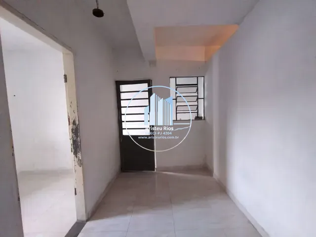 Casa com 200m² 1 quarto e 1 banheiro, para alugar, no bairro Jardim Europa em Pouso Alegre