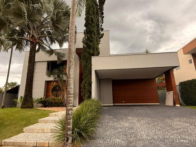 Foto do Casa - Casa mobiliada para locação | Alto Padrão | Condomínio Alphaville Goiás | 680m² construção. | Home Gyn Imóveis Ltda