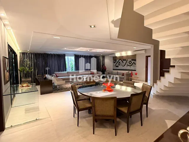 Casa com 898m² 5 quartos e 6 banheiros, para alugar, no bairro Residencial Alphaville Flamboyant em Goiânia
