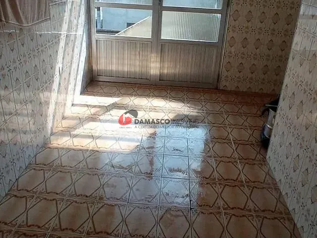 Casa com 230m² 1 quarto e 1 banheiro, à venda, no bairro Parque Sao Rafael em São Paulo