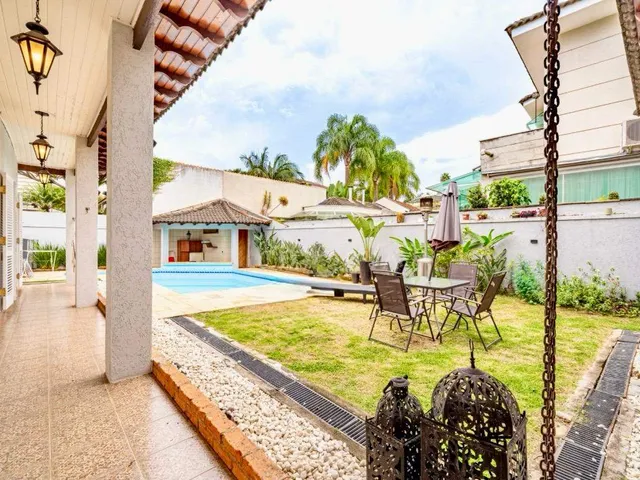 Casa com 601m² 4 quartos e 5 banheiros, à venda, no bairro Alphaville em Santana de Parnaíba