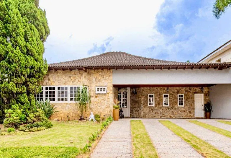Casa em Alphaville — foto 1