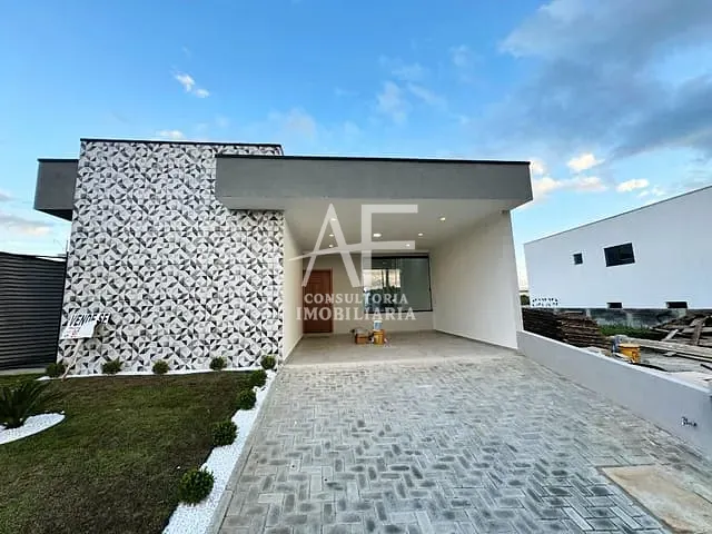 Casa com 250m² 3 quartos e 2 banheiros, à venda, no bairro Itapecerica em Taubaté
