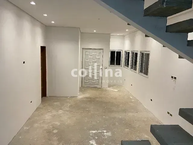Casa, 3 quartos, 185 m² - Foto 1
