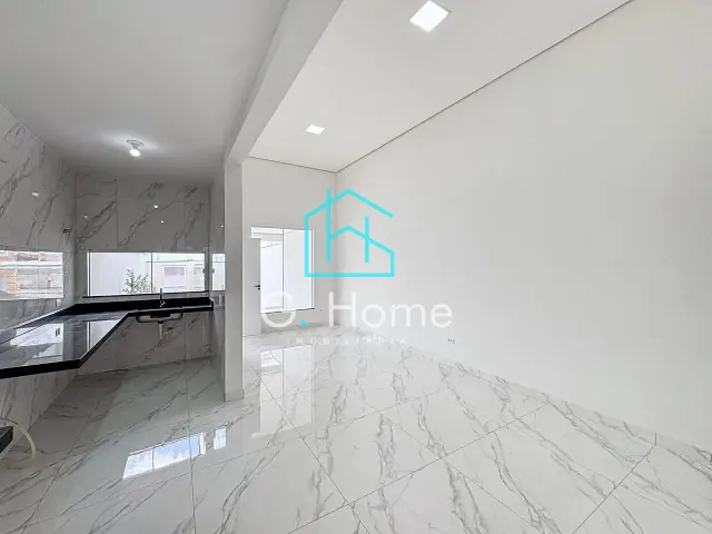 Casa com 170m² 3 quartos e 2 banheiros, à venda, no bairro Columbia em Londrina