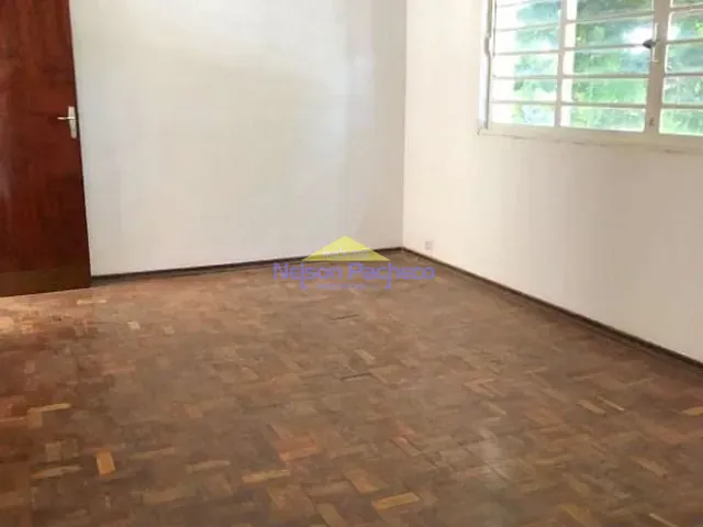 Casa com 250m² 3 quartos e 1 banheiro, à venda, no bairro Centro em Capivari