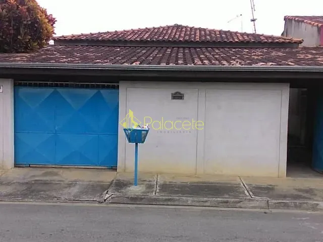 Casa 2 quartos e 2 banheiros, à venda, no bairro Residencial Maricá em Pindamonhangaba