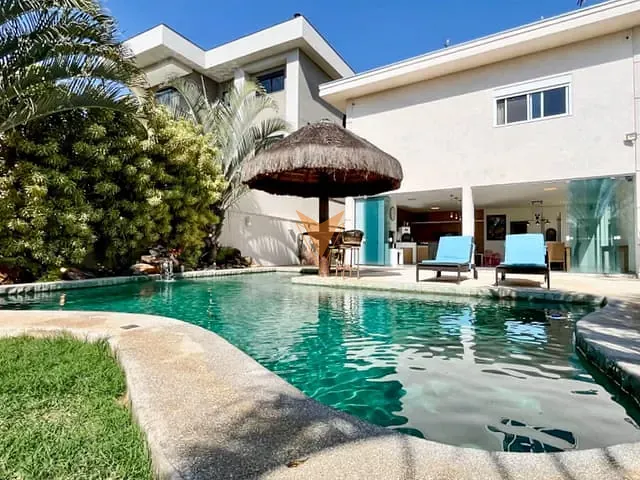 Casa 4 quartos e 4 banheiros, à venda, no bairro Jardim do Golf I em Jandira