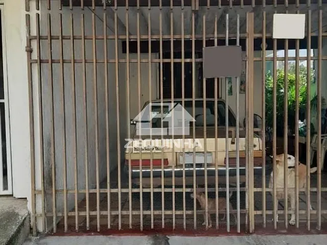 Casa com 150m² 4 quartos e 3 banheiros, à venda, no bairro Umuarama em Osasco