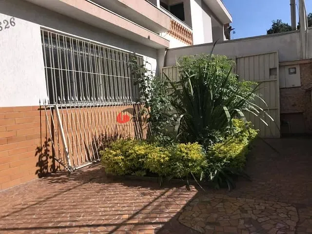 Casa com 180m² 2 quartos e 2 banheiros, à venda, no bairro Olímpico em São Caetano do Sul