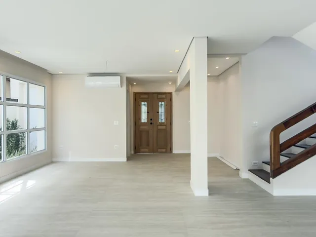 Casa com 360m² 4 quartos e 6 banheiros, à venda, no bairro Alphaville em Santana de Parnaíba