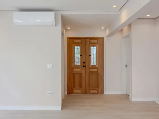 Casa com 360m² 4 quartos e 6 banheiros, à venda, no bairro Alphaville em Santana de Parnaíba