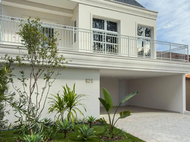 Casa com 360m² 4 quartos e 6 banheiros, à venda, no bairro Alphaville em Santana de Parnaíba