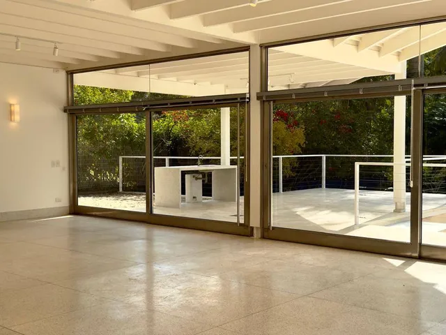 Casa com 1525m² 4 quartos e 7 banheiros, à venda, no bairro Residencial Tamboré em Barueri